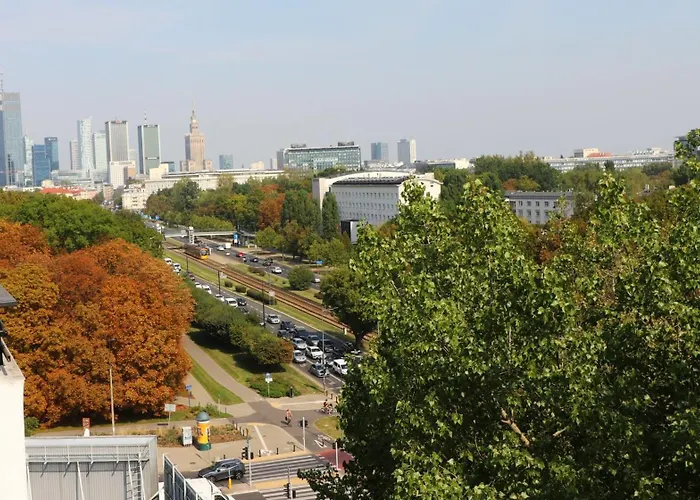 Falcon 6 Metro Sgh Warschau